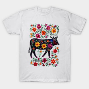 Polish Folk Art Design Cute Cow With Flowers T-Shirt